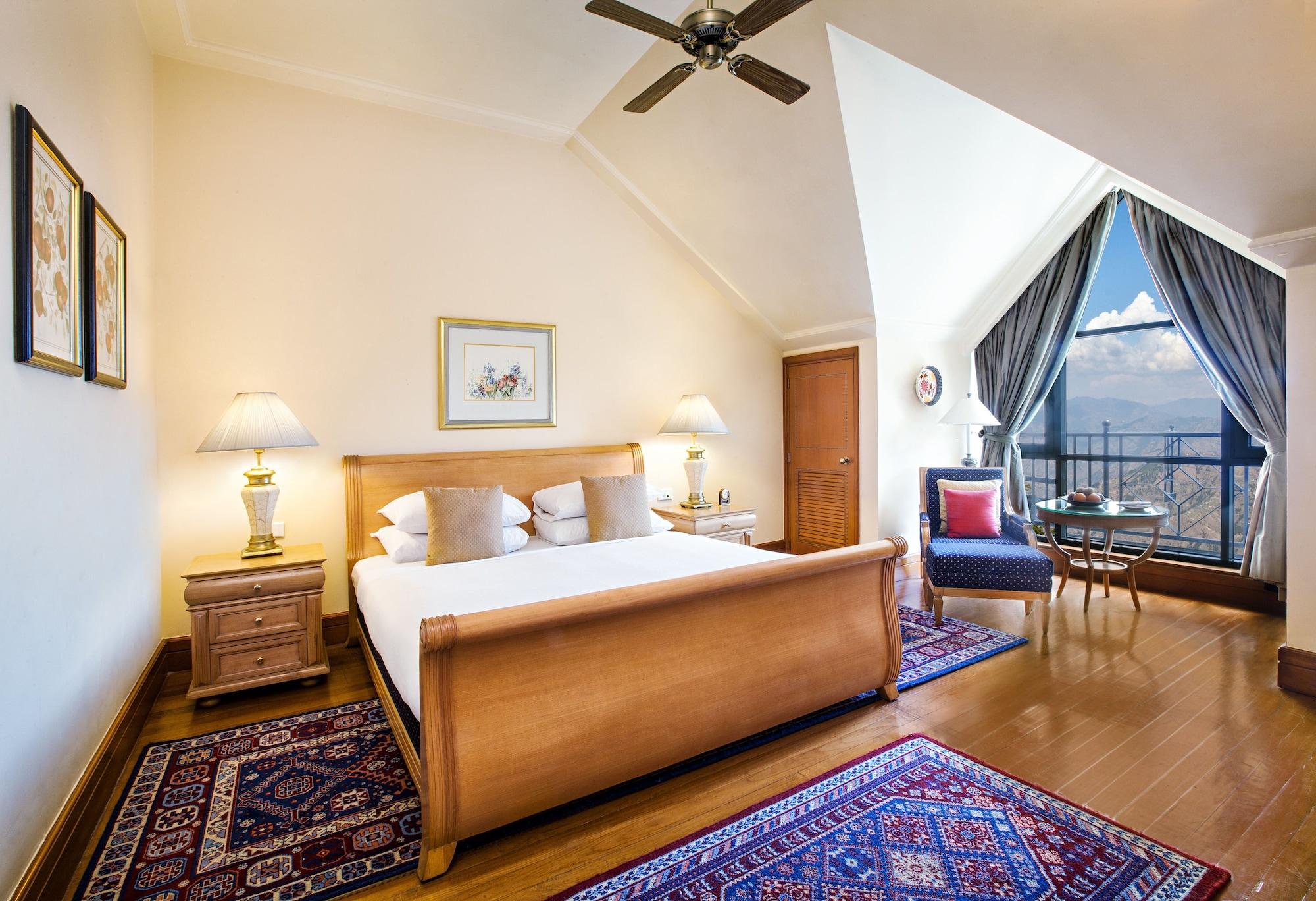 Wildflower Hall, An Oberoi Resort, Shimla Exterior photo