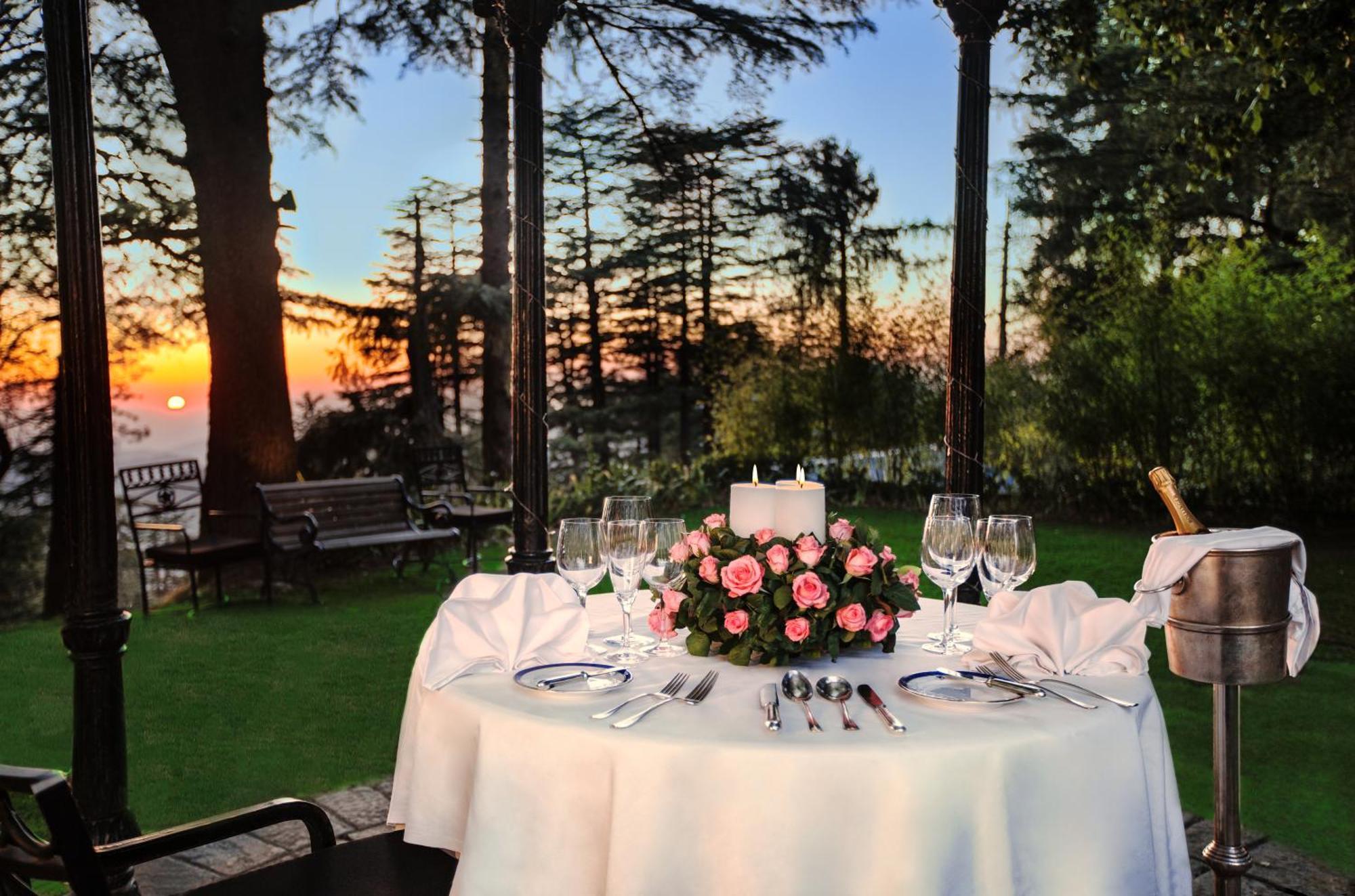Wildflower Hall, An Oberoi Resort, Shimla Exterior photo